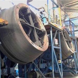 Vertical mill roll surfacing center